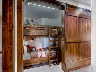 Mountain Luxury Ski Home with Great Kitchen